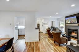 Steps from Ski Lift & Town, Community Hot Tub