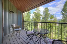 Hot Tub, Spacious, w/Loft, 3 Min to Main St Breck